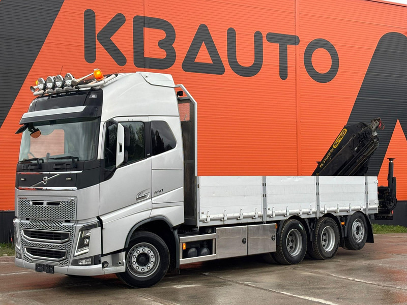 Volvo FH 16 650 8x4*4 PALFINGER PK 33002 EH / PLATFORM L=6779 mm - Flakbil, Kranbil: bild 2 Volvo FH 16 650 8x4*4 PALFINGER PK 33002 EH / PLATFORM L=6779 mm - Flakbil, Kranbil: bild 2