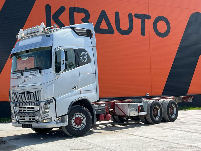Volvo FH 16 750 6x4 9 TON FRONT AXLE / RETARDER / PTO / CHASSIS L=7856 mm - Chassi lastbil: bild 1 Volvo FH 16 750 6x4 9 TON FRONT AXLE / RETARDER / PTO / CHASSIS L=7856 mm - Chassi lastbil: bild 1