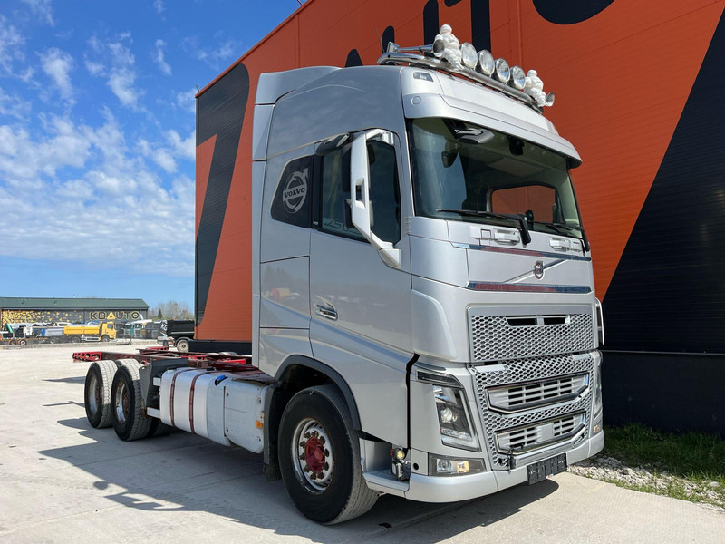 Volvo FH 16 750 6x4 9 TON FRONT AXLE / RETARDER / PTO / CHASSIS L=7856 mm - Chassi lastbil: bild 4 Volvo FH 16 750 6x4 9 TON FRONT AXLE / RETARDER / PTO / CHASSIS L=7856 mm - Chassi lastbil: bild 4