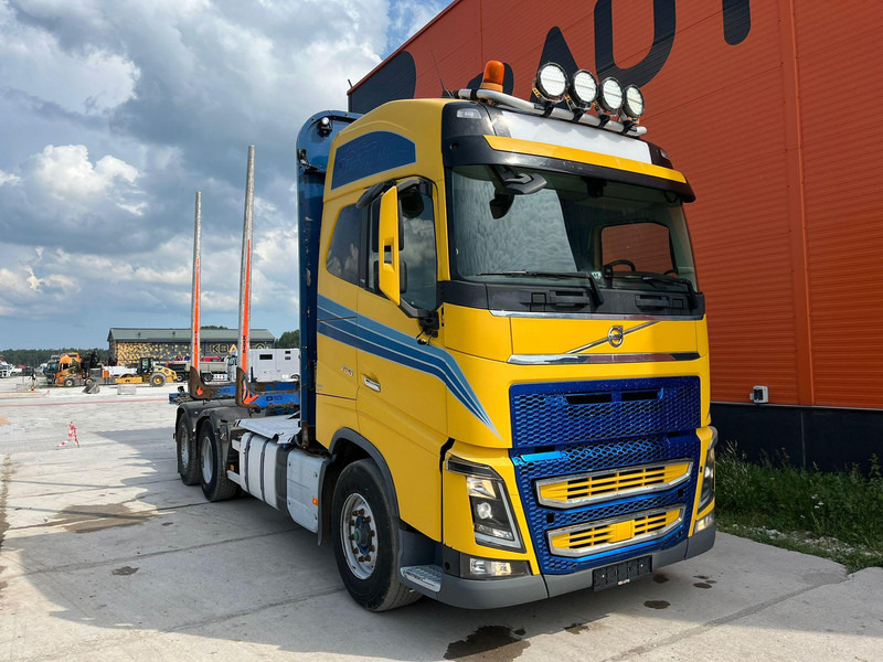 Volvo FH 16 750 6x4 HYDRAULICS / CHASSIS L=8184 mm - Timmerbil, Kranbil: bild 4 Volvo FH 16 750 6x4 HYDRAULICS / CHASSIS L=8184 mm - Timmerbil, Kranbil: bild 4