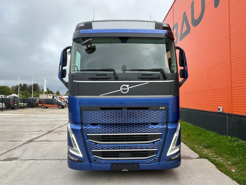 Volvo FH 500 8x4*4 GLOBE XL / RETARDER / CHASSIS L=7589 mm - Chassi lastbil: bild 2 Volvo FH 500 8x4*4 GLOBE XL / RETARDER / CHASSIS L=7589 mm - Chassi lastbil: bild 2