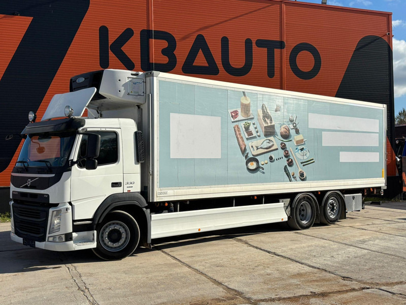 Volvo FM 330 6x2*4 Carrier Supra 1250 Mt / BOX L=9663 mm - Kylbil lastbil: bild 1 Volvo FM 330 6x2*4 Carrier Supra 1250 Mt / BOX L=9663 mm - Kylbil lastbil: bild 1