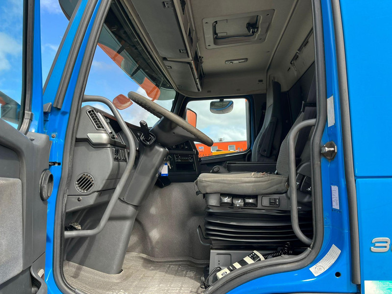 Flakbil, Kranbil Volvo FM 9 300 6x2*4 HIAB 085D-3 / PLATFORM L=6320 mm: bild 20