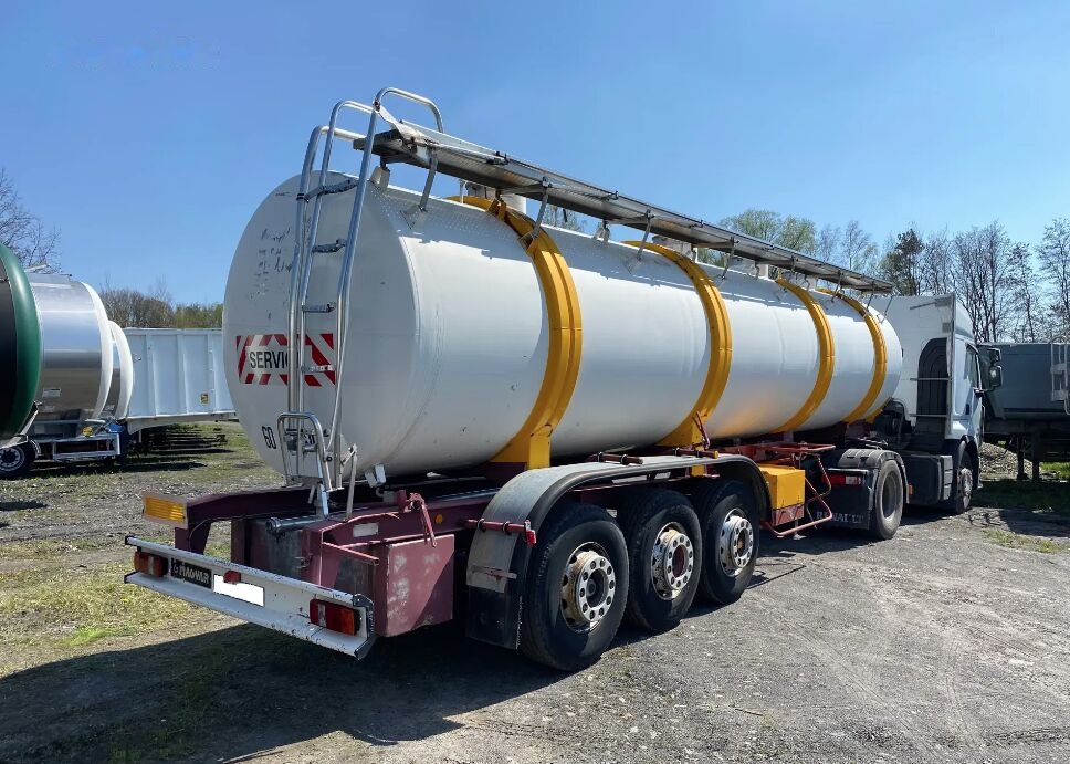 Magyar SRM - Tanktrailer: bild 2 Magyar SRM - Tanktrailer: bild 2