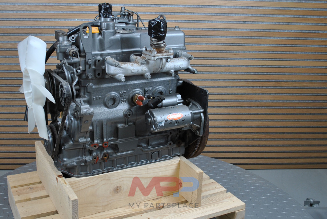 YANMAR 4TN48L - Motor för Hjullastare: bild 3 YANMAR 4TN48L - Motor för Hjullastare: bild 3