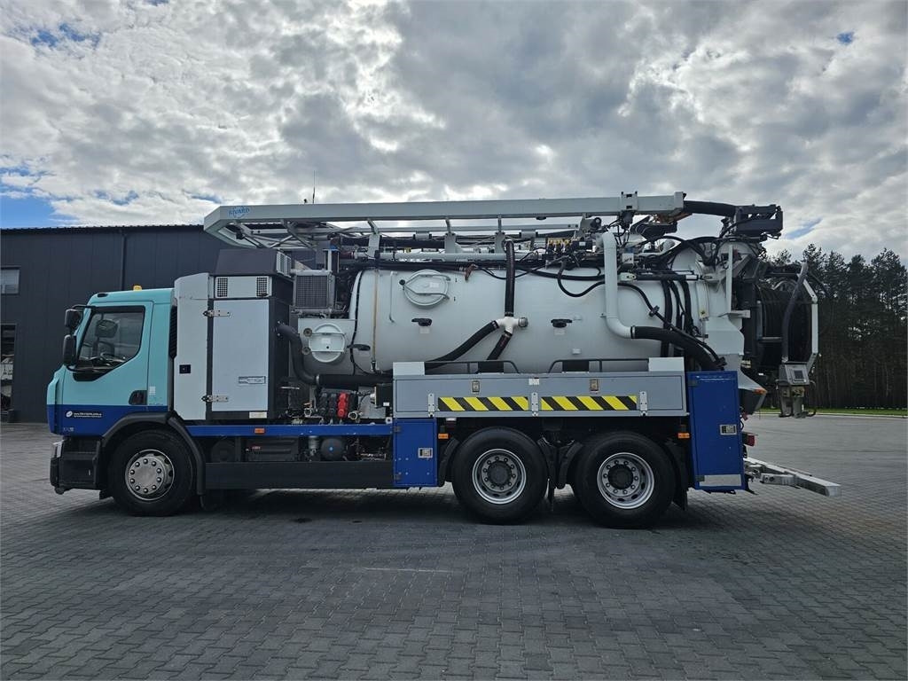 Renault 6x4 WUKO RIVARD RECYTLING for collecting liquid wa - Sugbil: bild 3 Renault 6x4 WUKO RIVARD RECYTLING for collecting liquid wa - Sugbil: bild 3