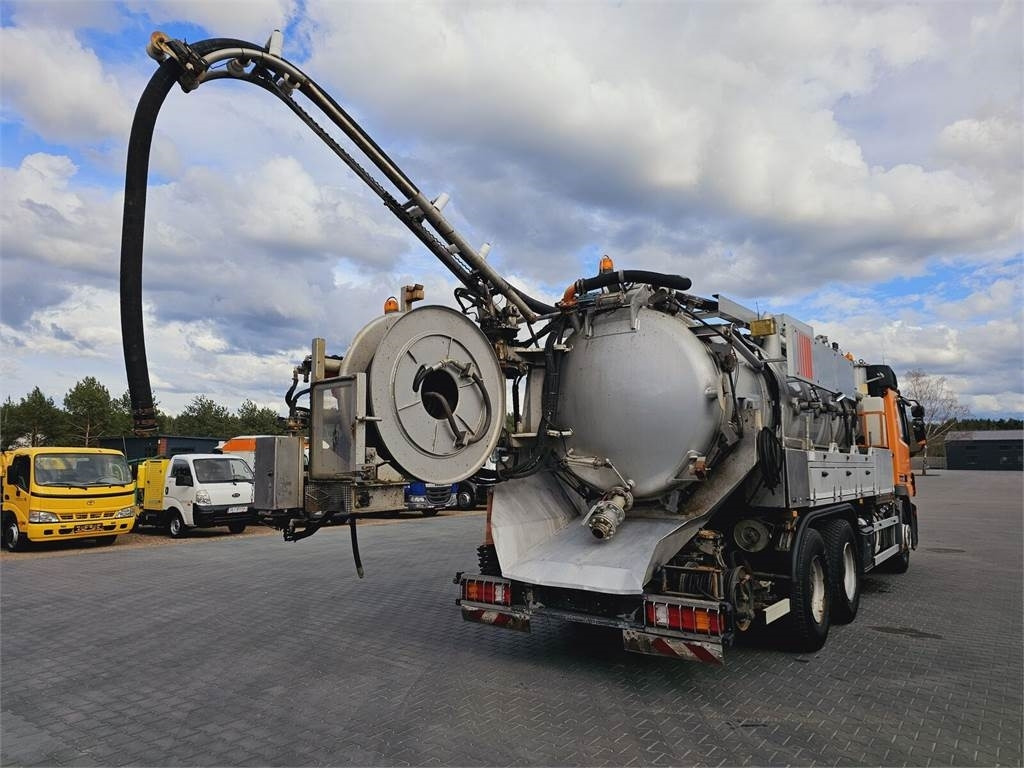Mercedes-Benz WUKO KROLL COMBI FOR SEWER CLEANING - Utility/ Specialfordon: bild 1 Mercedes-Benz WUKO KROLL COMBI FOR SEWER CLEANING - Utility/ Specialfordon: bild 1