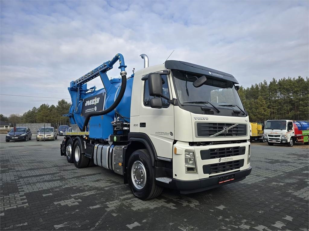 Volvo JOSKIN WUKO FOR CLEANING COMBI - Sugbil: bild 2 Volvo JOSKIN WUKO FOR CLEANING COMBI - Sugbil: bild 2