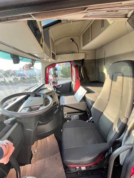 Dragbil Volvo FH 500: bild 10