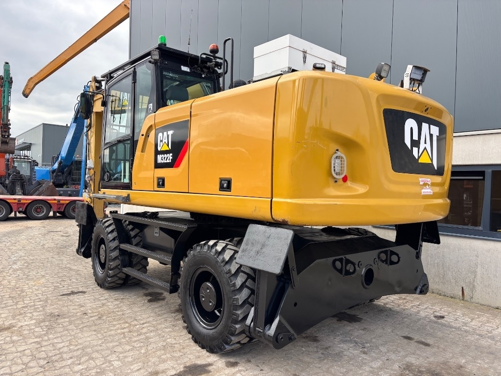 CAT M 322 F - M322 - M 320 - M 318 - Grävmaskin på däck: bild 4 CAT M 322 F - M322 - M 320 - M 318 - Grävmaskin på däck: bild 4