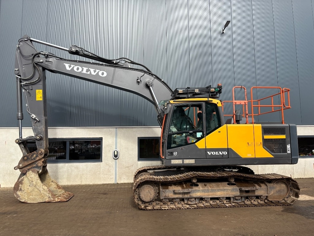 Volvo EC 220 E L - EC220EL - 220EL - Bandgrävare: bild 1 Volvo EC 220 E L - EC220EL - 220EL - Bandgrävare: bild 1
