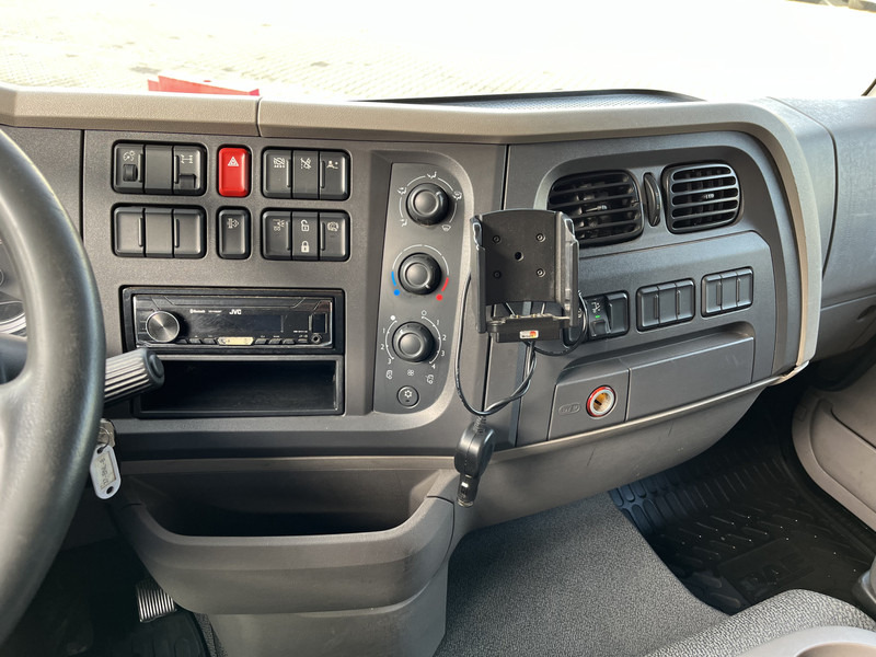 DAF LF 180 FA Euro 6 / 12 Ton / 400 dkm / Box / Laadklep - Lastbil med skåp: bild 5 DAF LF 180 FA Euro 6 / 12 Ton / 400 dkm / Box / Laadklep - Lastbil med skåp: bild 5