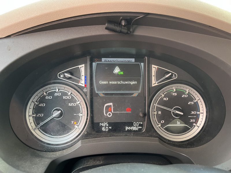 DAF LF 210 FA / 12 Ton / 344 dkm / Koffer / LBW / NL LKW - Lastbil med skåp: bild 3 DAF LF 210 FA / 12 Ton / 344 dkm / Koffer / LBW / NL LKW - Lastbil med skåp: bild 3
