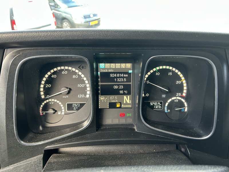 Mercedes-Benz Actros 1845 Bigspace / 924 dkm / Stand Airco / APK TUV 07-25 - Dragbil: bild 4 Mercedes-Benz Actros 1845 Bigspace / 924 dkm / Stand Airco / APK TUV 07-25 - Dragbil: bild 4