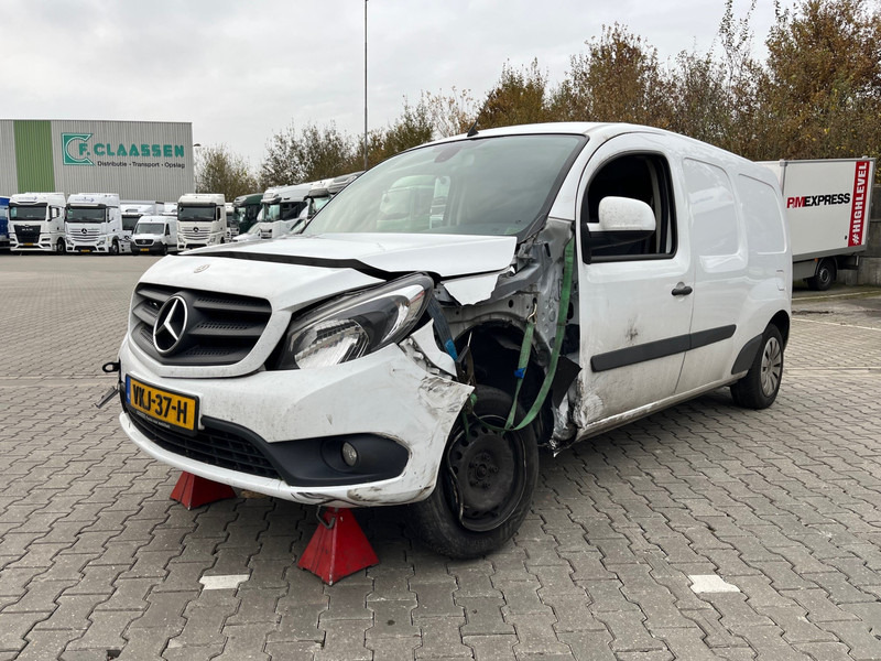 Mercedes-Benz Citan 109 CDI / Extra Lang / UNFALL / DAMAGE - Små skåpbil: bild 3 Mercedes-Benz Citan 109 CDI / Extra Lang / UNFALL / DAMAGE - Små skåpbil: bild 3