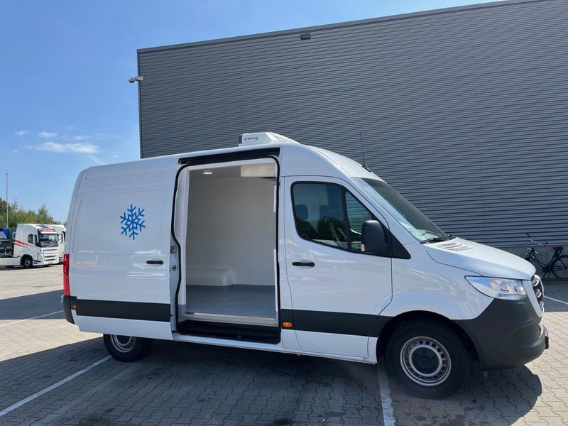 Mercedes-Benz Sprinter 317 1.9 CDI H2 L2 / NIEUW ! / 2024 Kenteken / Thermo King Koeler - Kylbil: bild 3 Mercedes-Benz Sprinter 317 1.9 CDI H2 L2 / NIEUW ! / 2024 Kenteken / Thermo King Koeler - Kylbil: bild 3
