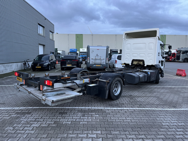 Renault D 250 Euro 6 / Chassis Cabine / 588 dkm / 12 Ton / Full Air / 2x in stock - Chassi lastbil: bild 2 Renault D 250 Euro 6 / Chassis Cabine / 588 dkm / 12 Ton / Full Air / 2x in stock - Chassi lastbil: bild 2