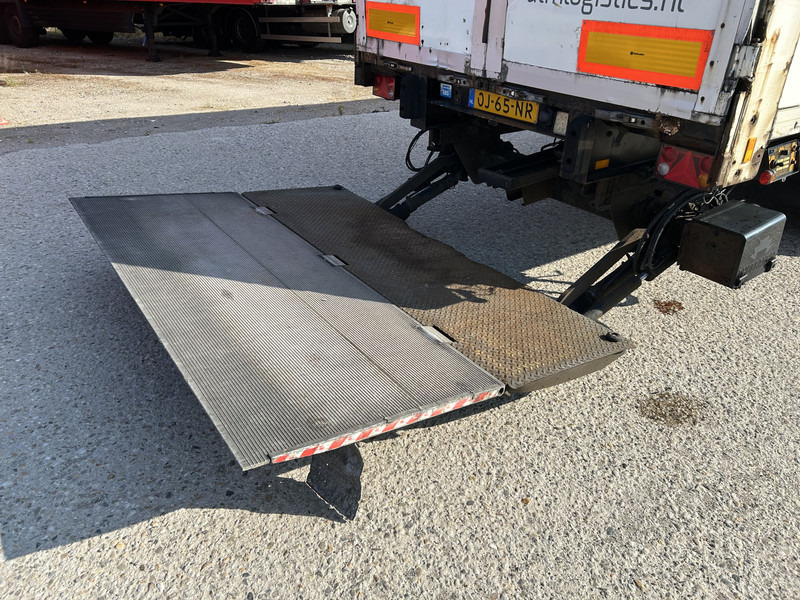 Van Hool 3B2014 / Box Trailer / BPW Drum / Loadlift / NL Trailer - Skåp semitrailer: bild 5 Van Hool 3B2014 / Box Trailer / BPW Drum / Loadlift / NL Trailer - Skåp semitrailer: bild 5