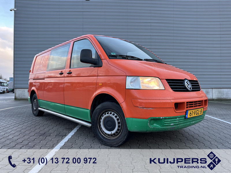 Volkswagen Transporter T5 2.5 TDI / L2 H1 / Double Cabin / Tow Bar - Små skåpbil, Dubbelhytt transportbil: bild 1 Volkswagen Transporter T5 2.5 TDI / L2 H1 / Double Cabin / Tow Bar - Små skåpbil, Dubbelhytt transportbil: bild 1