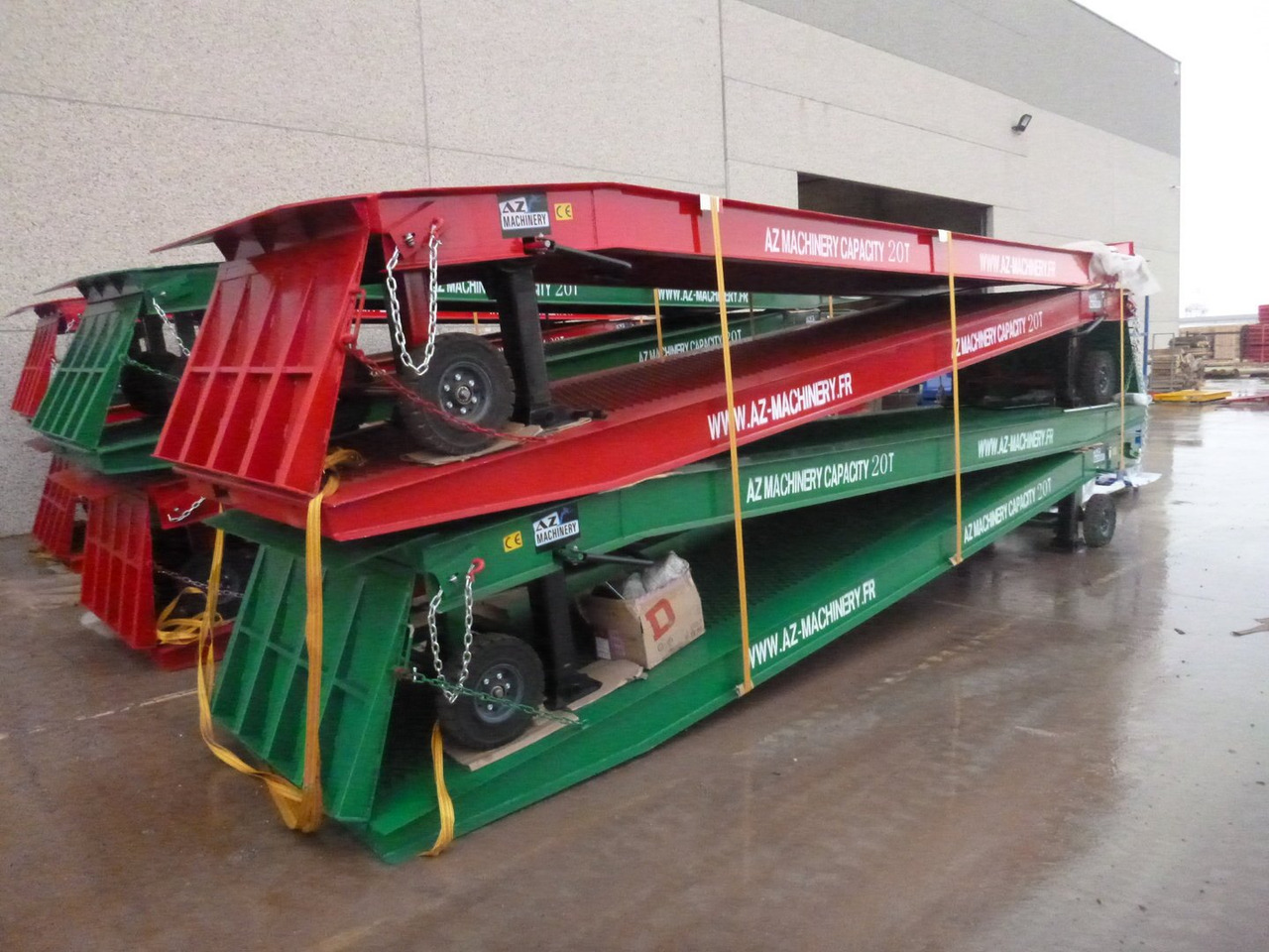 **RENTAL** Large Mobile dock ramp, uncouplable AZ RAMP - KING VERSION, BIG FOOT LLO 20 T - Lastramp: bild 4 **RENTAL** Large Mobile dock ramp, uncouplable AZ RAMP - KING VERSION, BIG FOOT LLO 20 T - Lastramp: bild 4