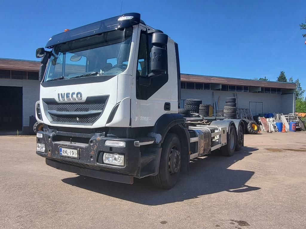 Iveco Stralis-360 - Lastbil med kabelsystem: bild 3 Iveco Stralis-360 - Lastbil med kabelsystem: bild 3