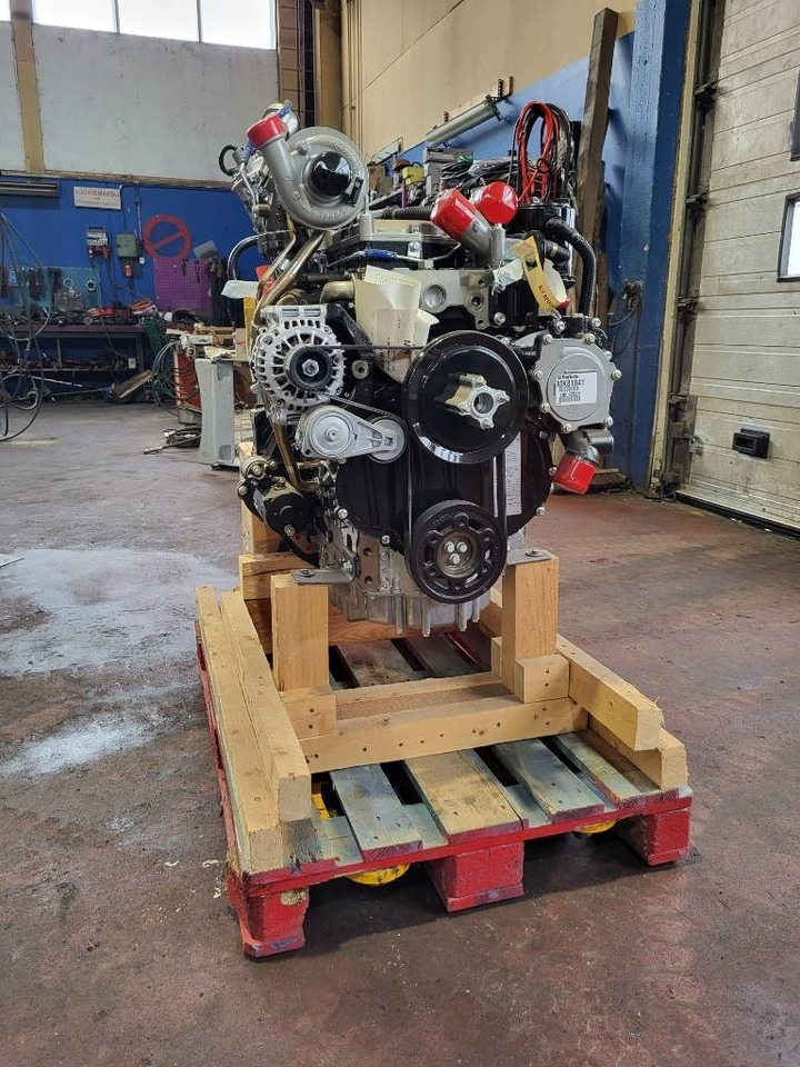 Perkins 1204E-E44TA - Motor för Lastbil: bild 3 Perkins 1204E-E44TA - Motor för Lastbil: bild 3
