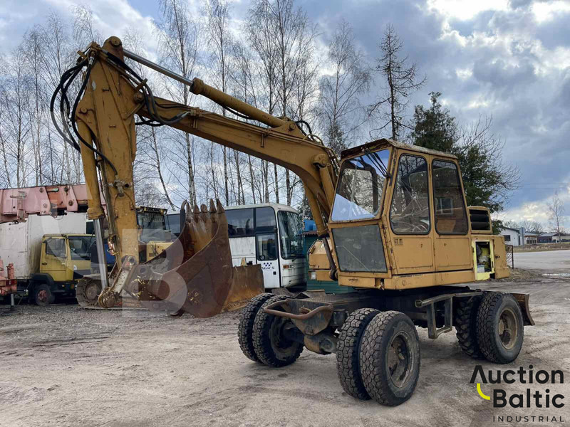 Atlas 1204 - Grävmaskin på däck: bild 1 Atlas 1204 - Grävmaskin på däck: bild 1