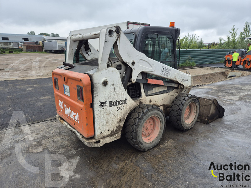 Bobcat S 530 - Kompaktlastare/ Slirstyrda lastare: bild 4 Bobcat S 530 - Kompaktlastare/ Slirstyrda lastare: bild 4
