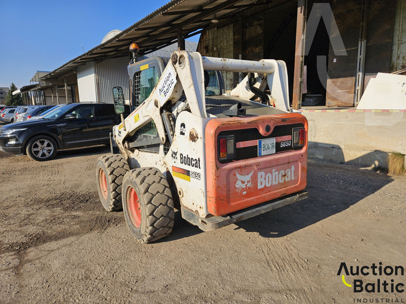 Bobcat S 650 - Kompaktlastare/ Slirstyrda lastare: bild 3 Bobcat S 650 - Kompaktlastare/ Slirstyrda lastare: bild 3