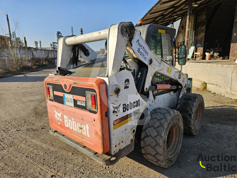 Bobcat S 650 - Kompaktlastare/ Slirstyrda lastare: bild 4 Bobcat S 650 - Kompaktlastare/ Slirstyrda lastare: bild 4