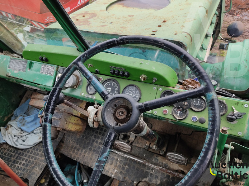 Chtz T-150K - Traktor: bild 5 Chtz T-150K - Traktor: bild 5