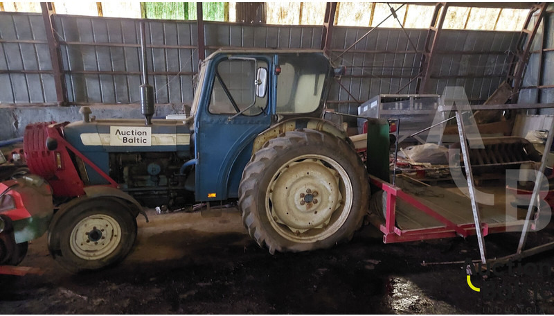 Ford - Traktor: bild 2 Ford - Traktor: bild 2