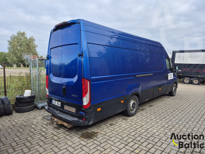 Iveco 35S17 - Skåpbil: bild 3 Iveco 35S17 - Skåpbil: bild 3