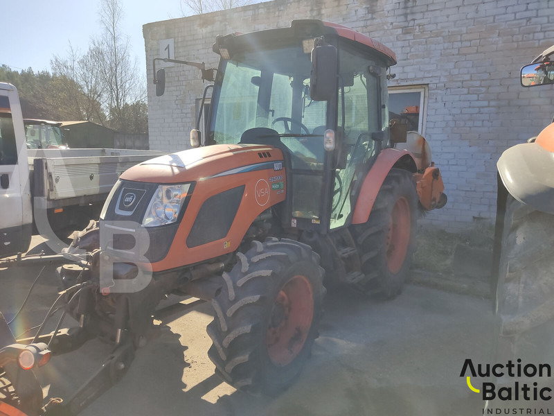 KIOTI RX 7330 - Traktor: bild 2 KIOTI RX 7330 - Traktor: bild 2