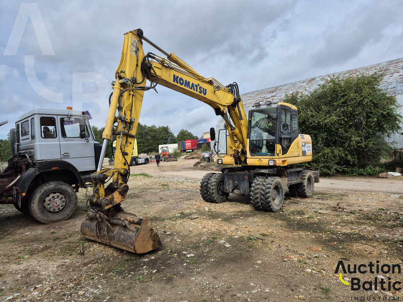 Komatsu PW160-7 - Grävmaskin på däck: bild 1 Komatsu PW160-7 - Grävmaskin på däck: bild 1