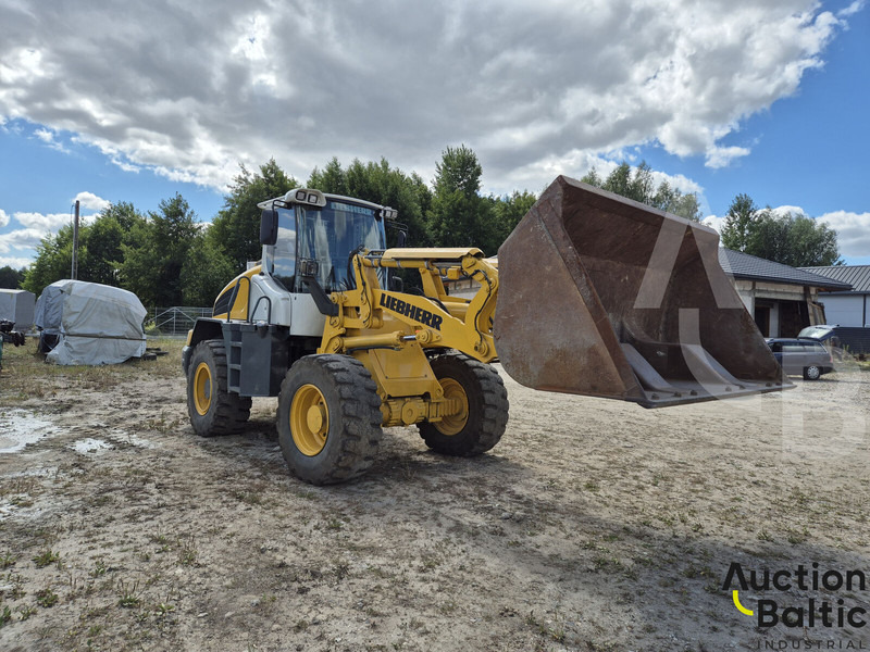 Liebherr L 524 - Hjullastare: bild 2 Liebherr L 524 - Hjullastare: bild 2