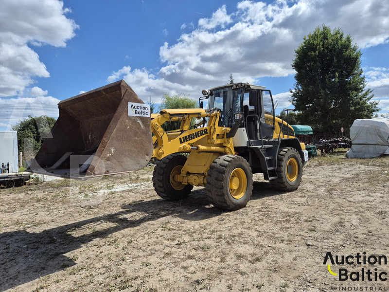 Liebherr L 524 - Hjullastare: bild 1 Liebherr L 524 - Hjullastare: bild 1