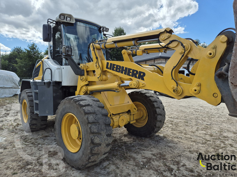 Liebherr L 524 - Hjullastare: bild 3 Liebherr L 524 - Hjullastare: bild 3