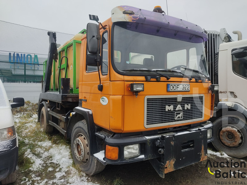 MAN 18.272 - Liftdumper lastbil: bild 1 MAN 18.272 - Liftdumper lastbil: bild 1