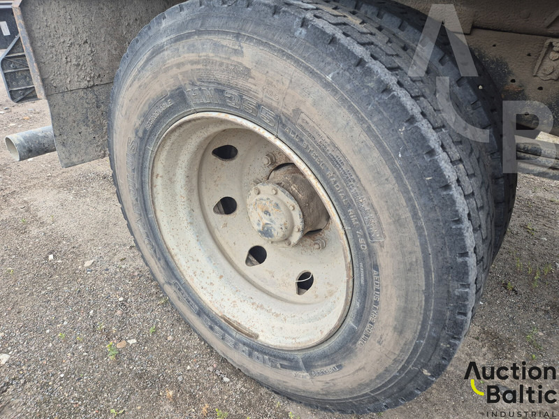 Tippbil lastbil, Kranbil Mercedes-Benz 1117K: bild 17