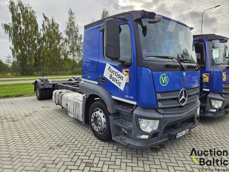 Mercedes-Benz Actros 1843 - Chassi lastbil: bild 1 Mercedes-Benz Actros 1843 - Chassi lastbil: bild 1