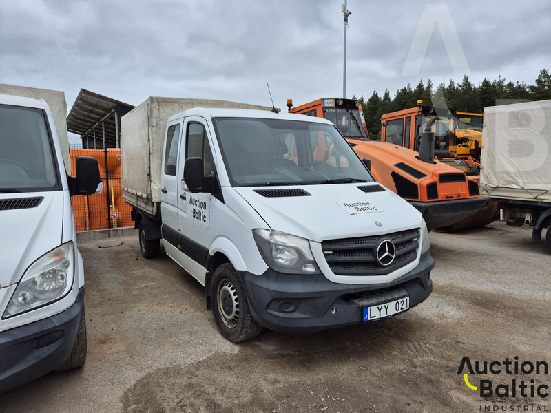 Mercedes-Benz Sprinter - Transportbil med kapell: bild 1 Mercedes-Benz Sprinter - Transportbil med kapell: bild 1