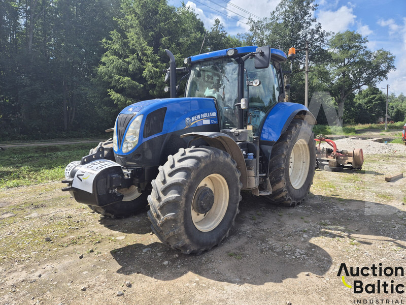 New Holland T 7.210 - Traktor: bild 2 New Holland T 7.210 - Traktor: bild 2