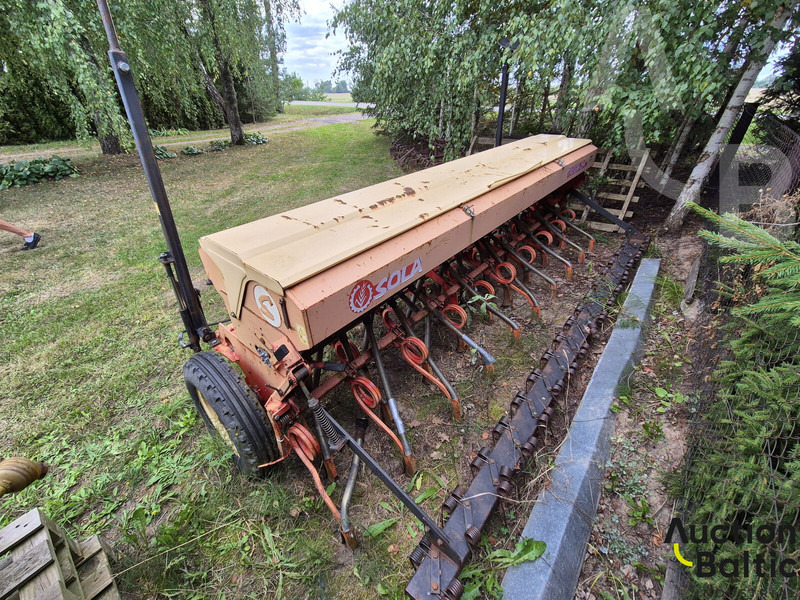 Sola 400/28 - Maskin för sådd: bild 2 Sola 400/28 - Maskin för sådd: bild 2