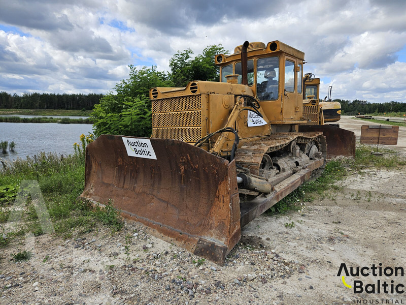 Talleks T-170 - Bulldozer: bild 1 Talleks T-170 - Bulldozer: bild 1