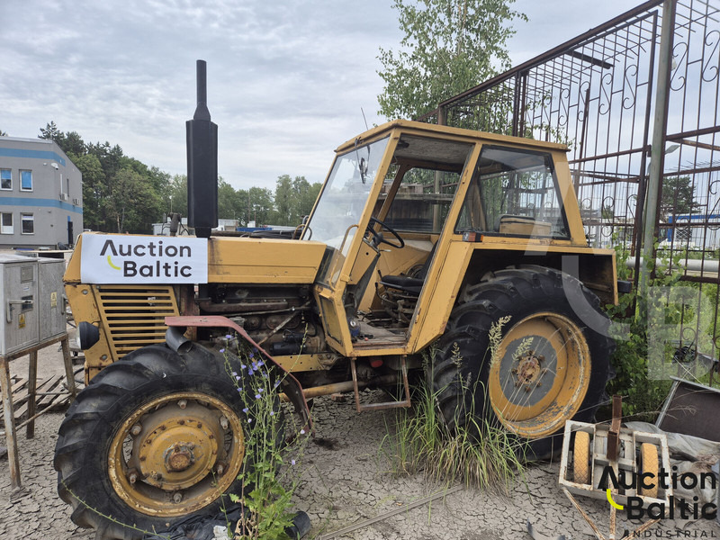 Ursus C-385A - Traktor: bild 1 Ursus C-385A - Traktor: bild 1