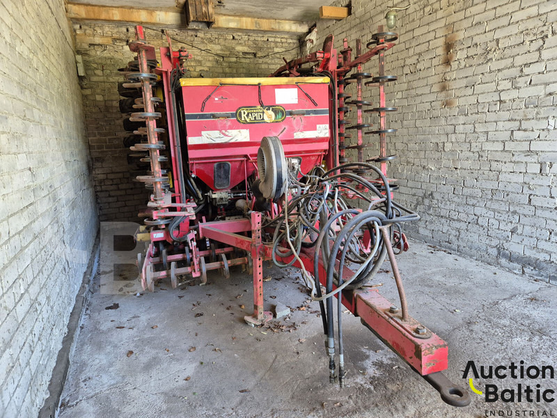 Vaderstad Rapid 600f - Maskin för sådd: bild 2 Vaderstad Rapid 600f - Maskin för sådd: bild 2