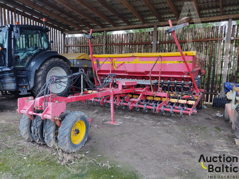 Vaderstad Rapid400C - Maskin för sådd: bild 2 Vaderstad Rapid400C - Maskin för sådd: bild 2