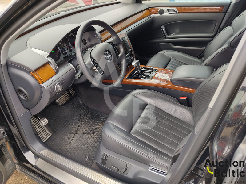 Volkswagen Phaeton - Sedan: bild 5 Volkswagen Phaeton - Sedan: bild 5