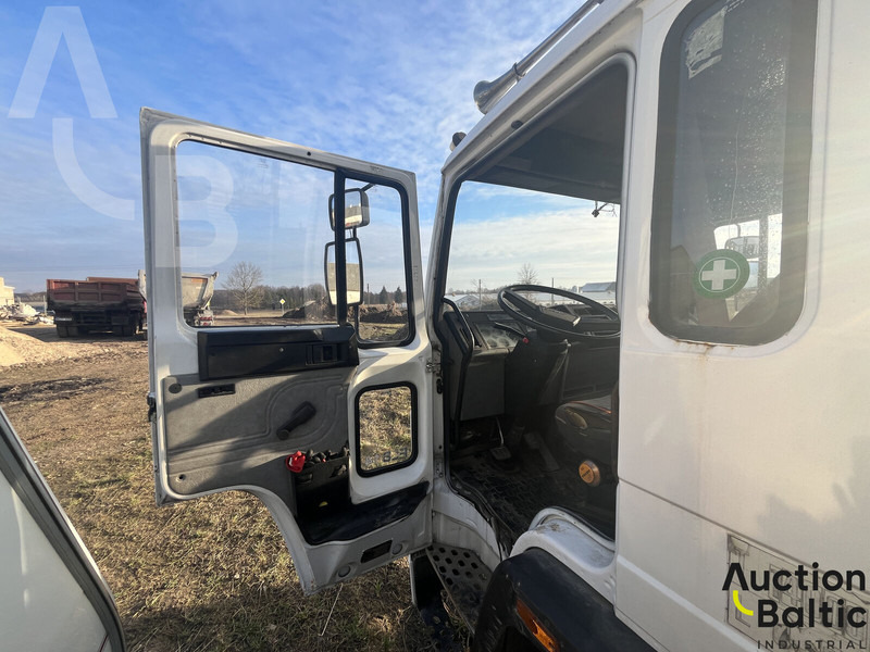 Volvo FL4-6 - Bärgningsbil: bild 5 Volvo FL4-6 - Bärgningsbil: bild 5